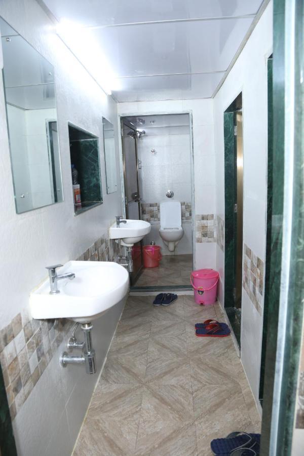 New Super Dormitory Βομβάη Εξωτερικό φωτογραφία